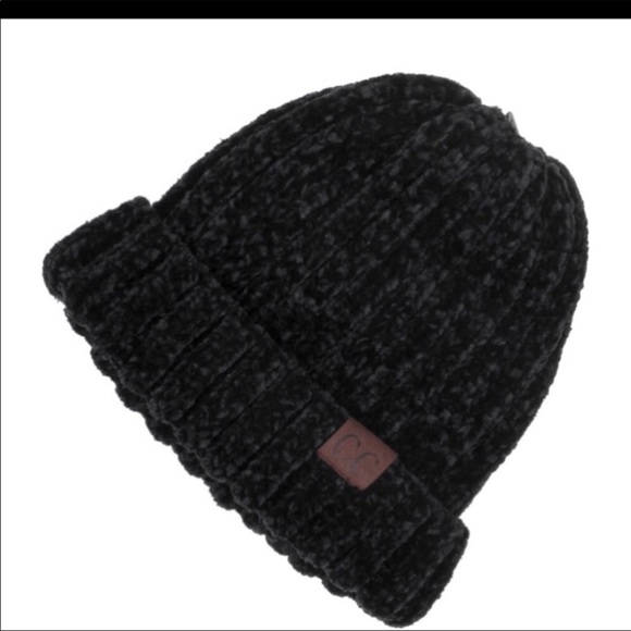 Accessories - Ribbed chenille beanie